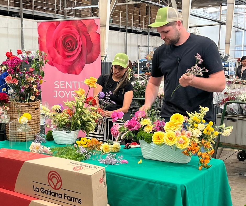 Florists at La Gaitana farm